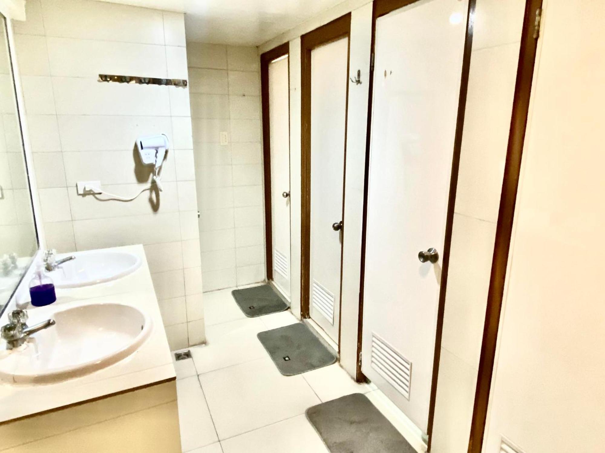 Stone House Hotel Pasay Luaran gambar