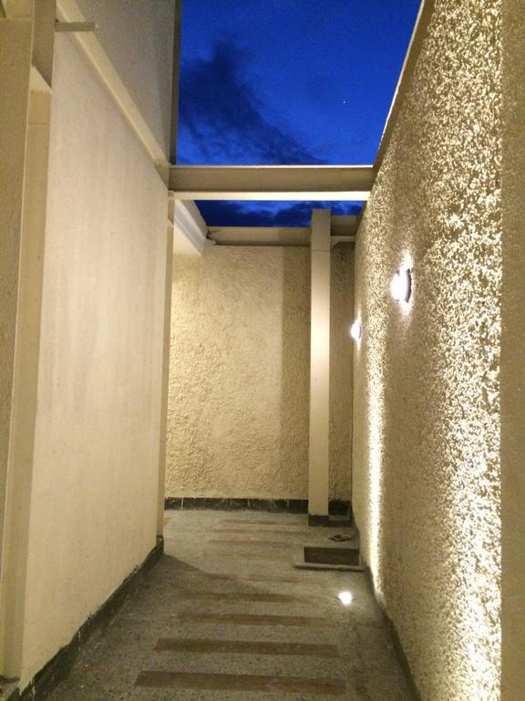 Stone House Hotel Pasay Luaran gambar