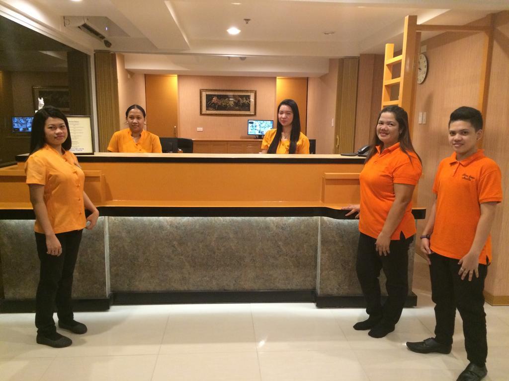 Stone House Hotel Pasay Luaran gambar