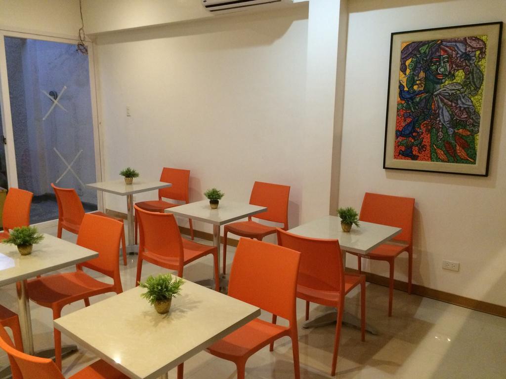 Stone House Hotel Pasay Luaran gambar